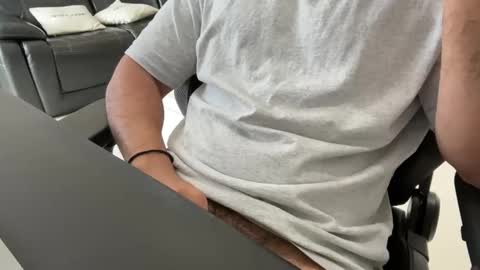 Snapshot of weaponx1 chatting on 03-07-25, 12:15 Weapon X online show from 03-07-25, 12:15