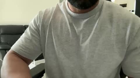 Snapshot of weaponx1 chatting on 09-20-25, 11:39 Weapon X online show from 09-20-25, 11:39