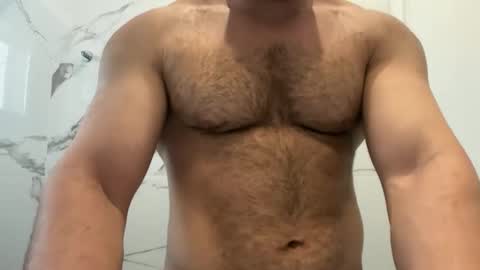 Snapshot of weaponx1 chatting on 10-19-25, 04:24 Weapon X online show from 10-19-25, 04:24