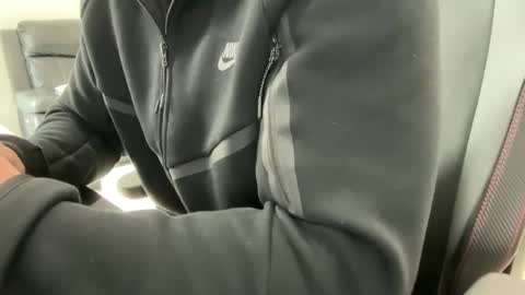 Snapshot of weaponx1 chatting on 10-28-25, 11:51 Weapon X online show from 10-28-25, 11:51