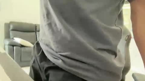 Snapshot of weaponx1 chatting on 11-25-25, 12:32 Weapon X online show from 11-25-25, 12:32