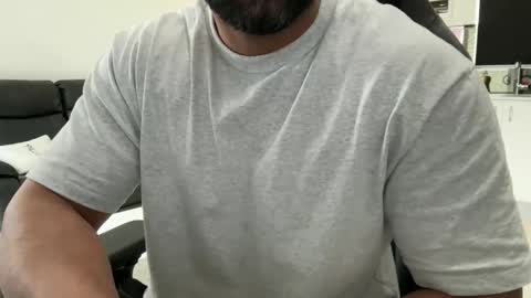 Snapshot of weaponx1 chatting on 01-15-26, 12:04 Weapon X online show from 01-15-26, 12:04