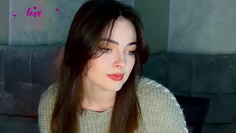 Snapshot of weareyoursun chatting on 02-28-25, 08:18 Alice online show from 02-28-25, 08:18