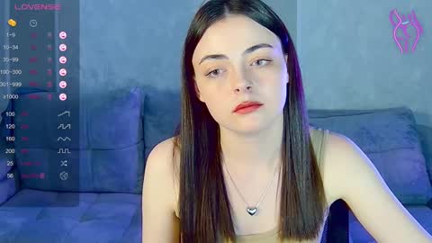 Snapshot of weareyoursun chatting on 03-12-25, 06:55 Alice online show from 03-12-25, 06:55