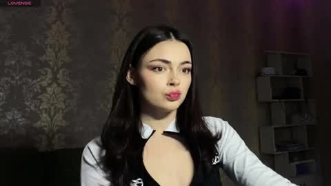 Snapshot of weareyoursun chatting on 03-01-26, 05:26 Alice online show from 03-01-26, 05:26