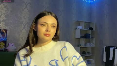 Snapshot of weareyoursun chatting on 03-04-26, 06:03 Alice online show from 03-04-26, 06:03