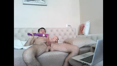 Snapshot of webcamboy98 chatting on 05-31-26, 10:22 webcamboy98 online show from 05-31-26, 10:22