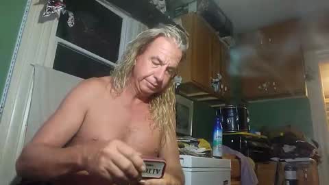 Snapshot of weber444 chatting on 09-29-25, 04:06 weber444 online show from 09-29-25, 04:06