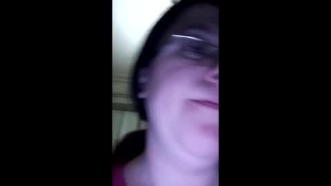 Snapshot of webgirl2 chatting on 01-03-25, 02:43 Marina online show from 01-03-25, 02:43