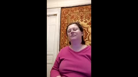 Snapshot of webgirl2 chatting on 01-12-25, 12:18 Marina online show from 01-12-25, 12:18