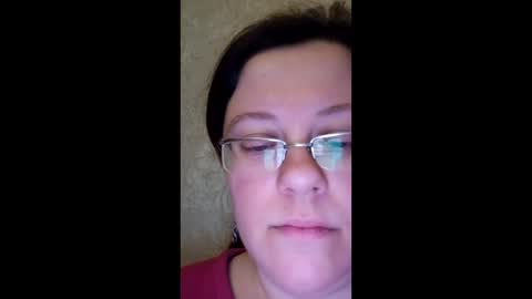 Snapshot of webgirl2 chatting on 03-09-25, 10:52 Marina online show from 03-09-25, 10:52