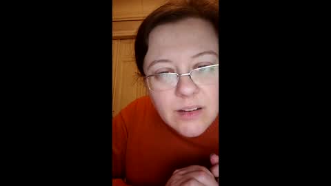 Snapshot of webgirl2 chatting on 03-12-25, 11:01 Marina online show from 03-12-25, 11:01