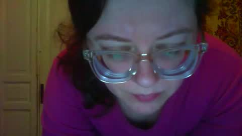 Marina online show from 11-25-25, 02:39