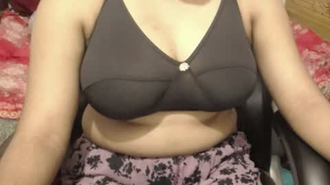 mina online show from 08-07-26, 11:40