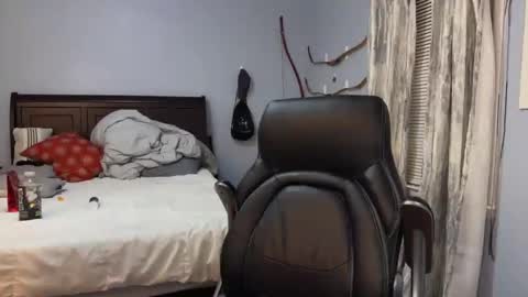 Snapshot of webslingxxxx chatting on 12-26-24, 12:46 webslingxxxx online show from 12-26-24, 12:46