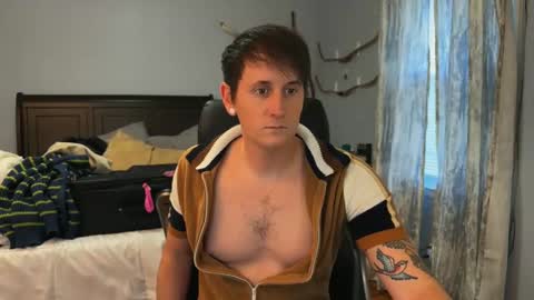 Snapshot of webslingxxxx chatting on 01-08-25, 09:34 webslingxxxx online show from 01-08-25, 09:34