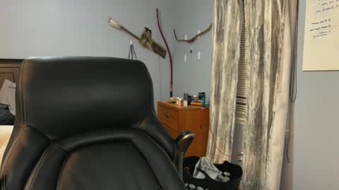 Snapshot of webslingxxxx chatting on 01-16-25, 11:48 webslingxxxx online show from 01-16-25, 11:48