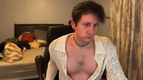 Snapshot of webslingxxxx chatting on 02-08-26, 12:14 webslingxxxx online show from 02-08-26, 12:14