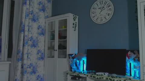  moon  online show from 12-29-24, 04:51