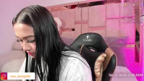 Snapshot of ween_sheng_ chatting on 03-04-26, 05:08 Wennsheng online show from 03-04-26, 05:08