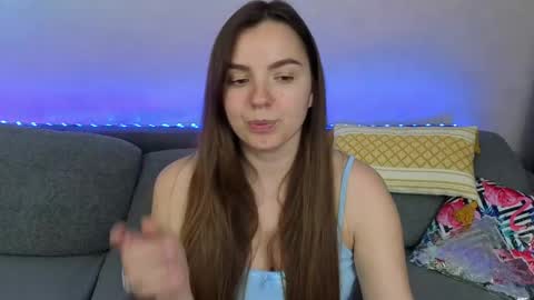Weird Bird online show from 05-17-26, 08:12
