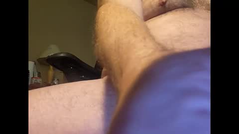 Snapshot of welderod chatting on 11-12-25, 07:35 welderod online show from 11-12-25, 07:35