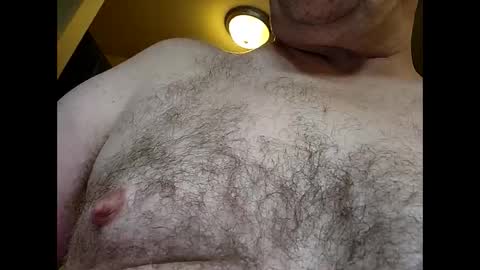 Snapshot of welderod chatting on 05-28-26, 08:55 welderod online show from 05-28-26, 08:55