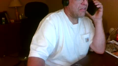 Snapshot of welderod chatting on 06-22-26, 08:00 welderod online show from 06-22-26, 08:00