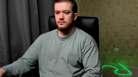 Snapshot of well_boy_ chatting on 01-15-26, 06:18 well_boy_ online show from 01-15-26, 06:18