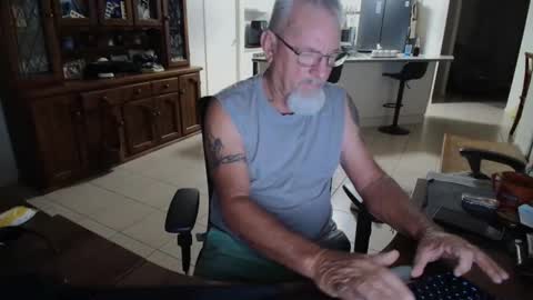 Wellhelloo online show from 02-22-26, 07:12