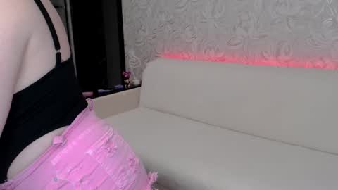 Snapshot of wells1kelly chatting on 02-20-25, 07:19 Your blonde Kelly online show from 02-20-25, 07:19