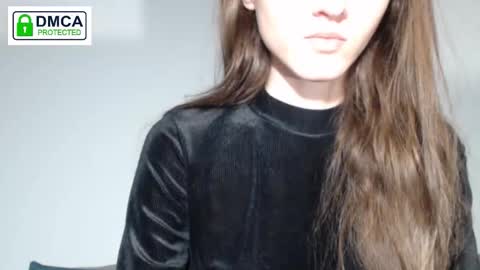 Snapshot of weltmilen chatting on 02-16-26, 09:33 Milena online show from 02-16-26, 09:33