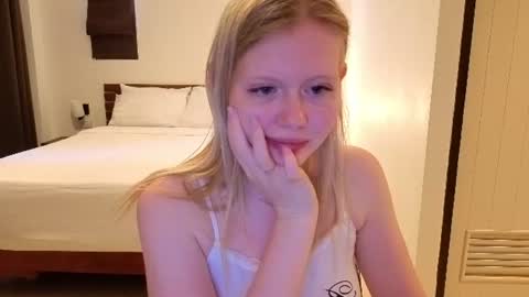 Wendy online show from 06-27-26, 03:55