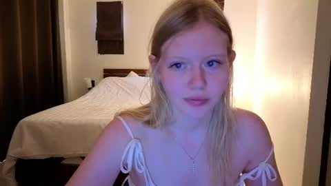 Wendy online show from 06-30-26, 03:07