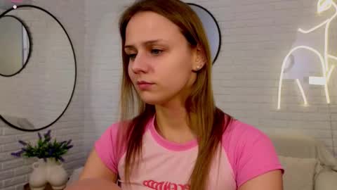 Snapshot of wendy__doll chatting on 02-21-26, 09:05 Im Wendy online show from 02-21-26, 09:05