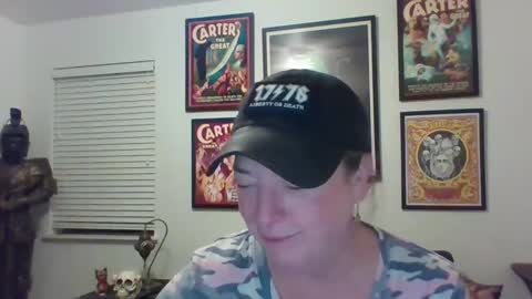 WendyCU online show from 01-06-25, 05:19