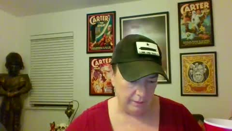 WendyCU online show from 10-12-25, 04:11