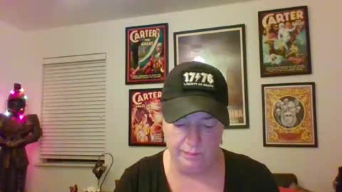 WendyCU online show from 11-24-25, 01:27