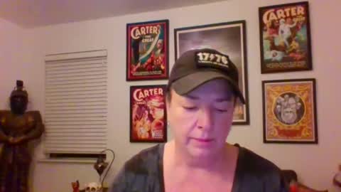 WendyCU online show from 12-15-25, 04:06