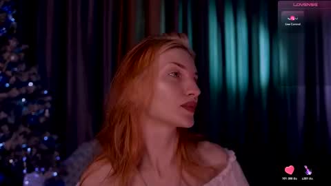 Snapshot of wendygilber chatting on 01-08-26, 12:40 Wendy online show from 01-08-26, 12:40