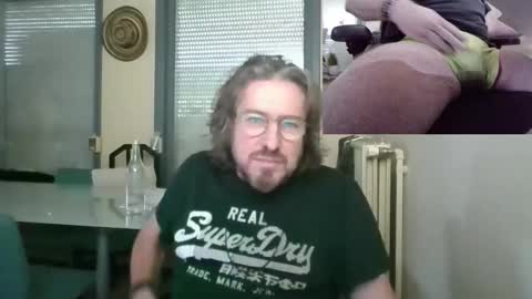 Snapshot of wesh_wesh chatting on 01-15-26, 10:09 wesh wesh online show from 01-15-26, 10:09