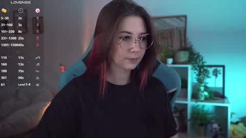 little girl who is always rightLisa online show from 02-12-25, 02:45