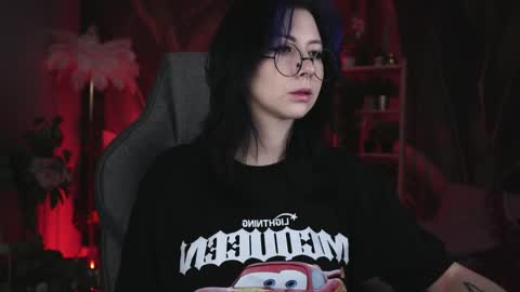 Snapshot of wesleegray chatting on 05-22-26, 01:24 little girl who is always rightLisa online show from 05-22-26, 01:24