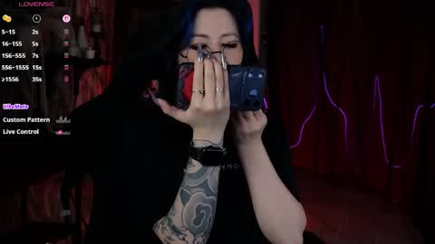 Snapshot of wesleegray chatting on 06-05-26, 01:45 little girl who is always rightLisa online show from 06-05-26, 01:45