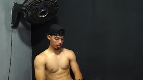 wesley_77 online show from 03-26-26, 06:30