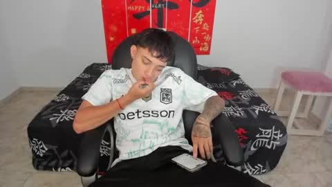 Wesley Boy online show from 03-25-26, 07:31