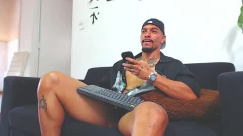 Wesley Rogger online show from 12-06-24, 09:35