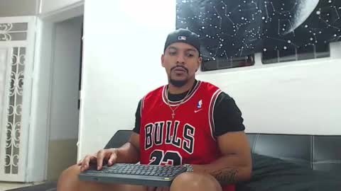 Wesley Rogger online show from 10-29-25, 12:35