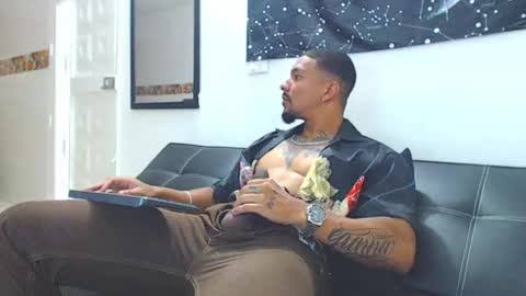 Wesley Rogger online show from 11-05-25, 10:21