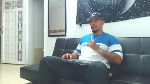 Wesley Rogger online show from 12-03-25, 12:07